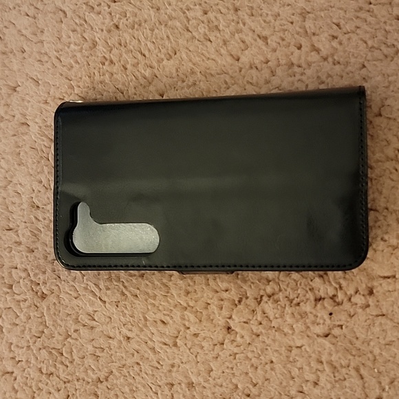 Samsung galaxy S23 xs wallet case - Picture 2 of 6